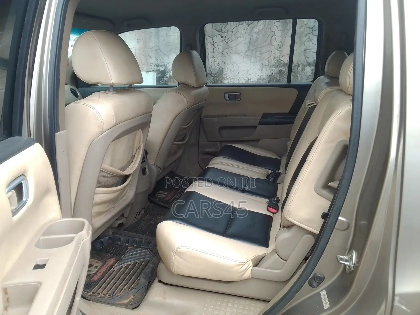 Honda Pilot 2011 Gold