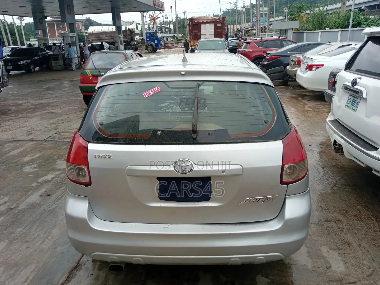 Toyota Matrix 2004 Silver