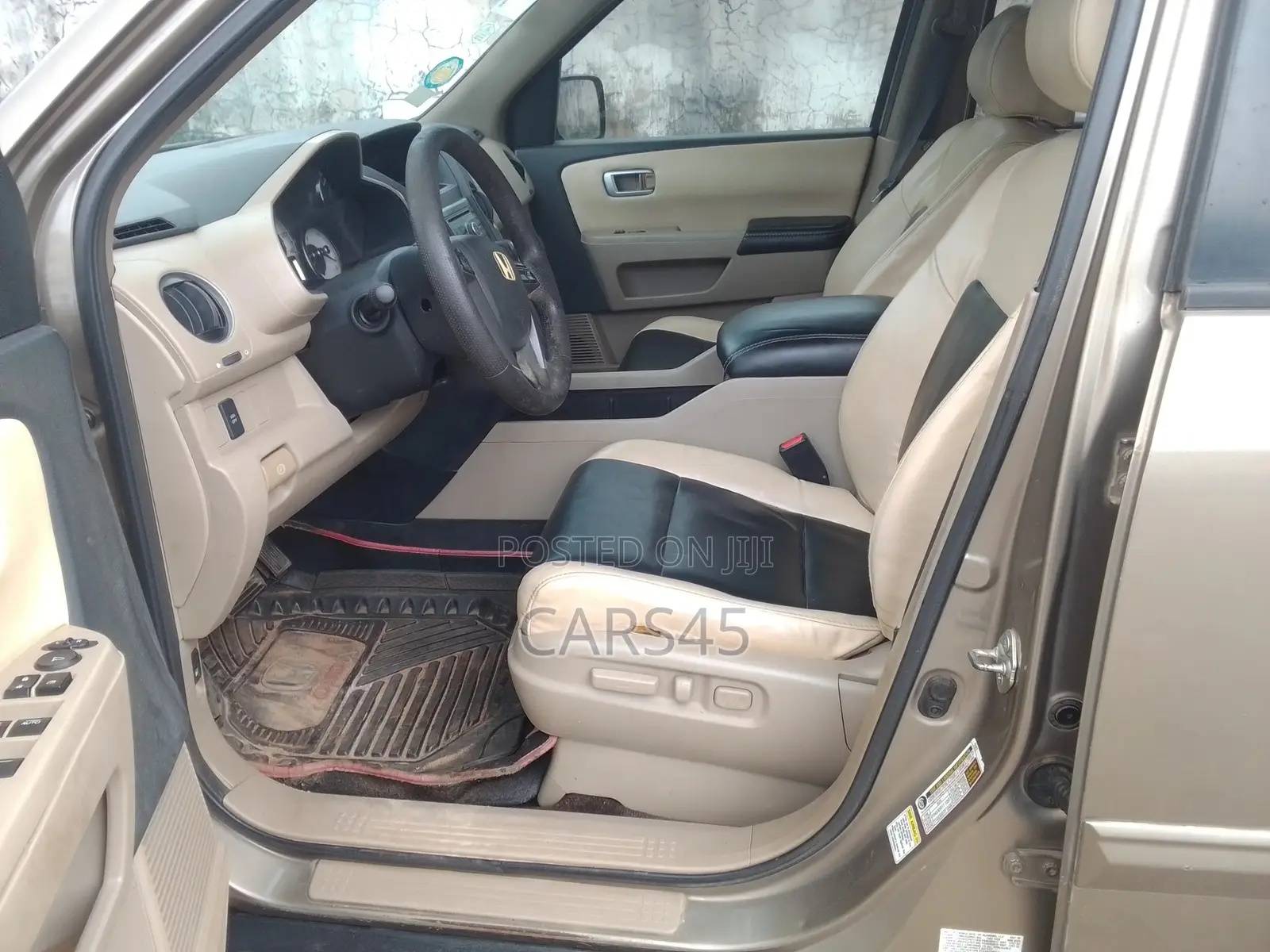 Honda Pilot 2011 Gold