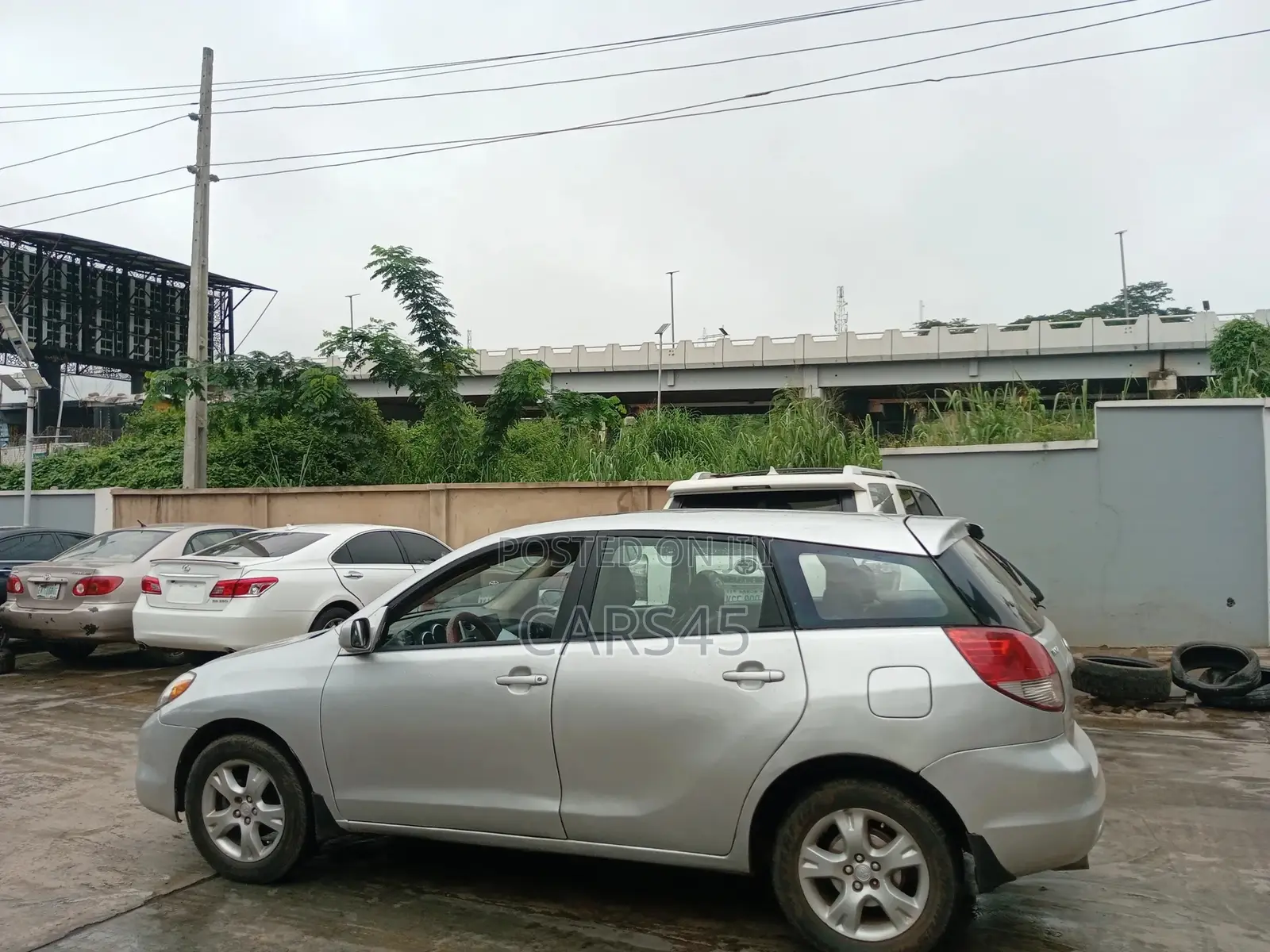 Toyota Matrix 2004 Silver
