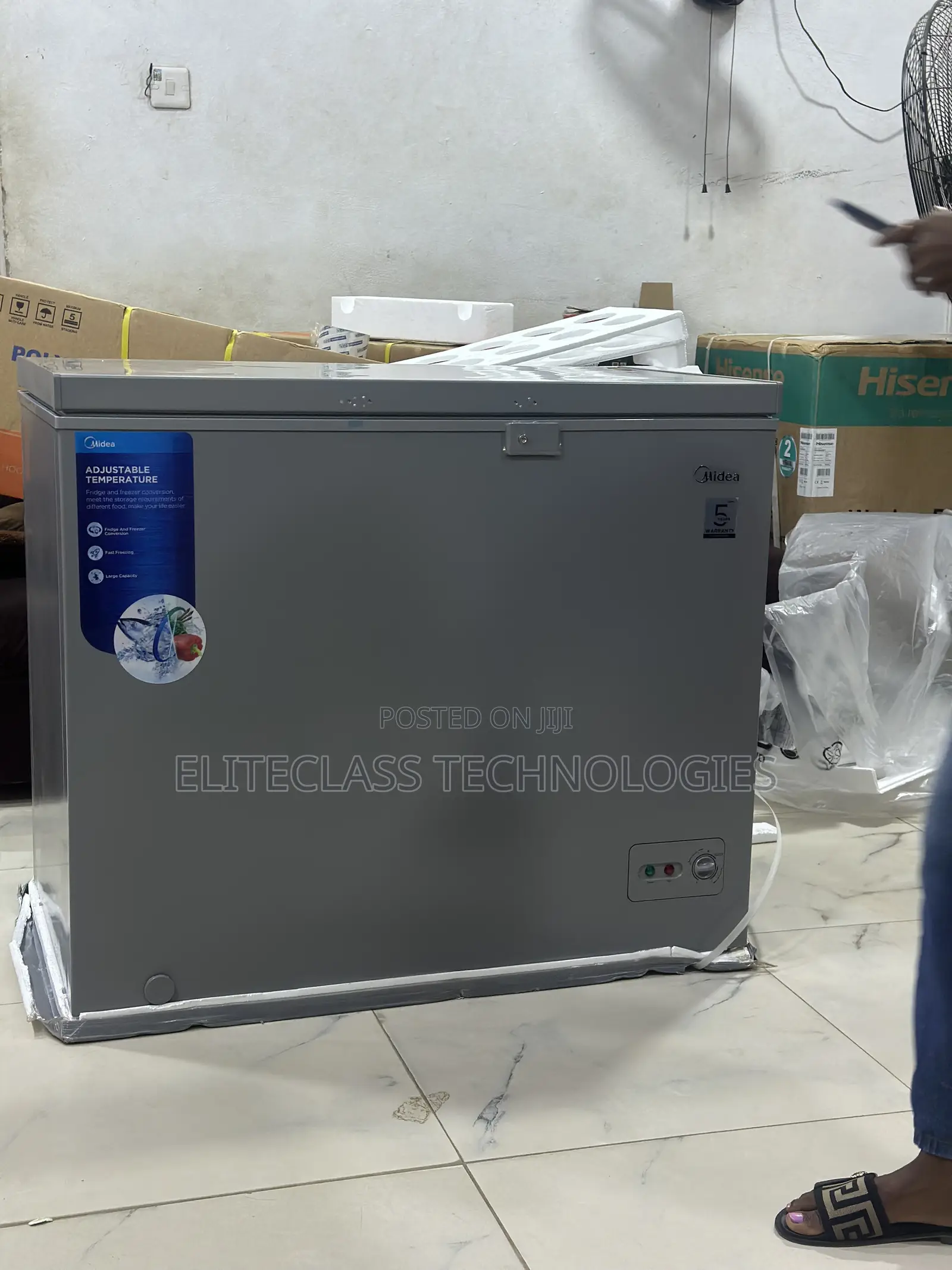 MDRC34SFZG43 Midea Deep Freezer 250L