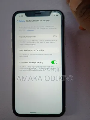 Apple iPhone XR 64 GB White