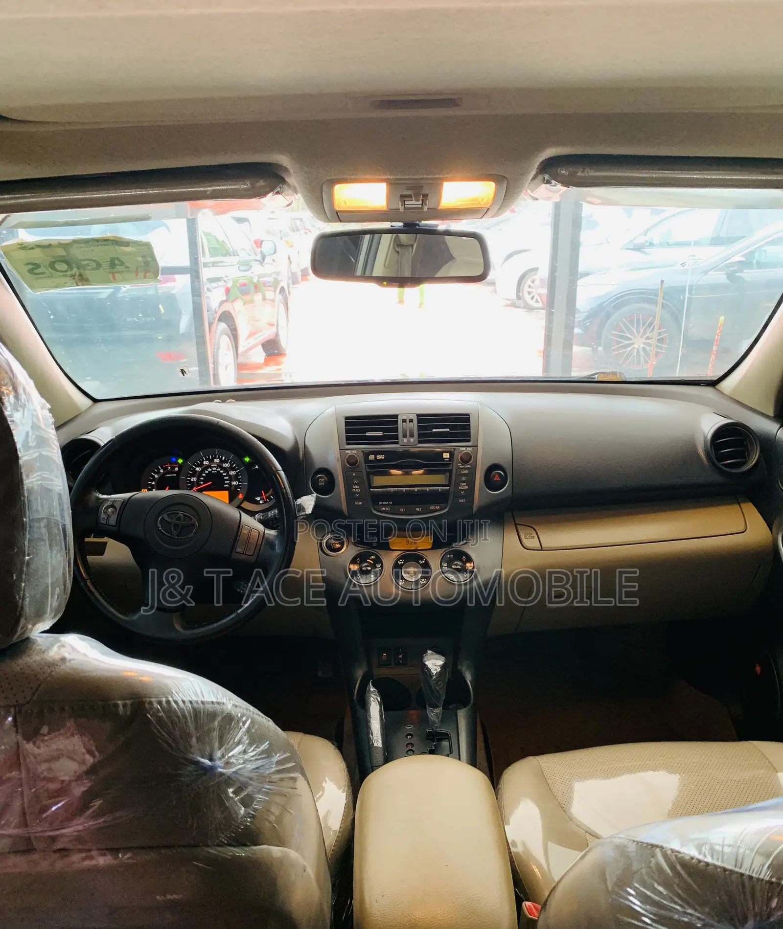 Toyota RAV4 2010 Beige
