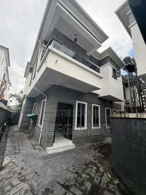 4bdrm Duplex in Ikate Freedom Way for rent