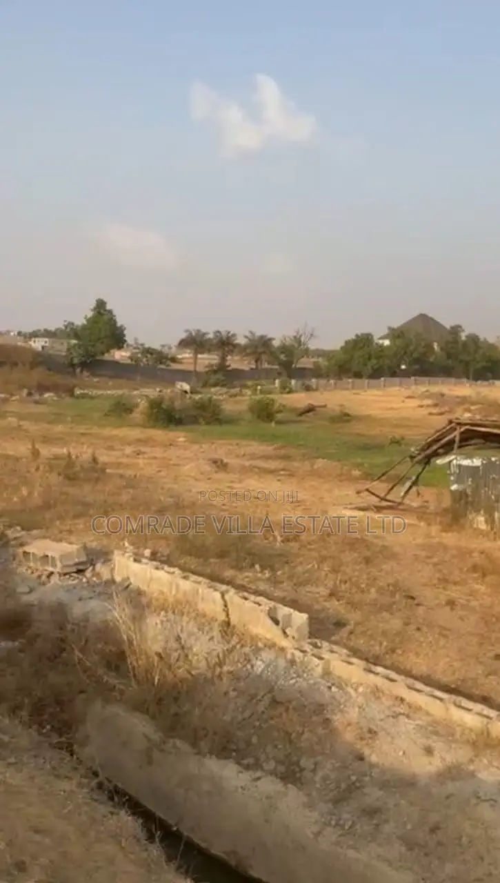 Semi-Detached Plot