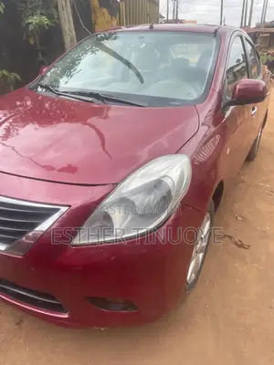Nissan Almera 2015 Red