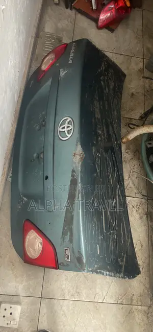 Toyota Corolla 2010 Boot