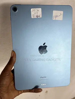 Apple iPad Air (2022) 64 GB Blue