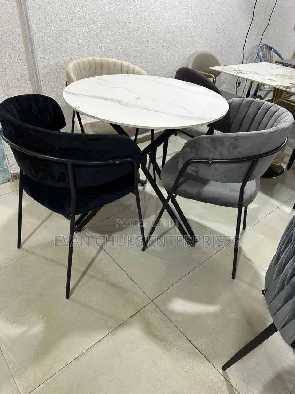 Outdoor/Restaurant Chairs and Tables