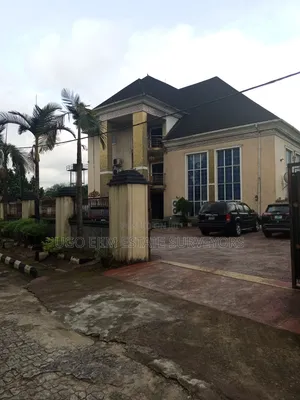 7bdrm Mansion in Nkume Chineke Estate, Port-Harcourt for sale
