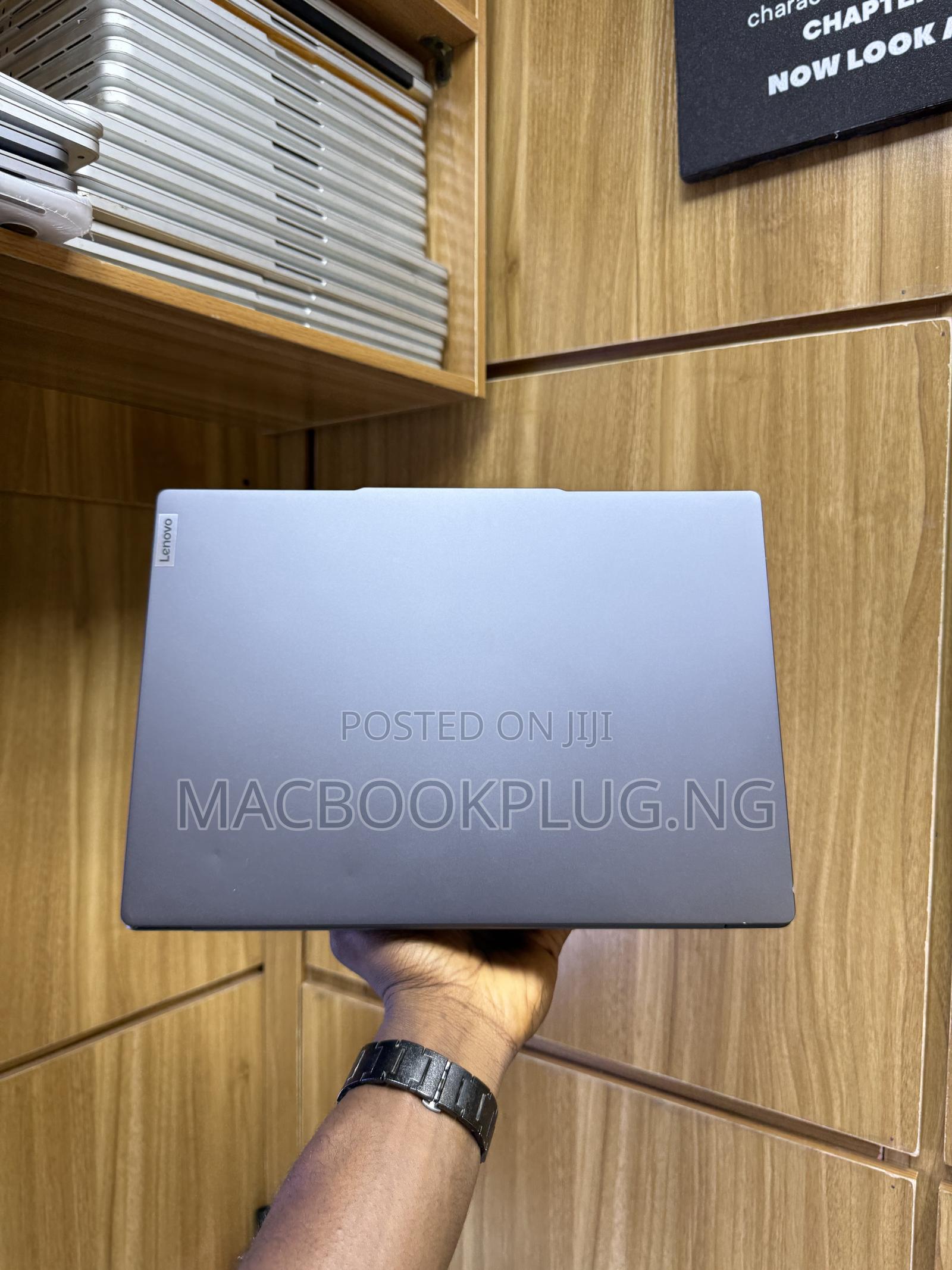 Laptop Lenovo 16GB AMD Ryzen 7 SSD 512GB