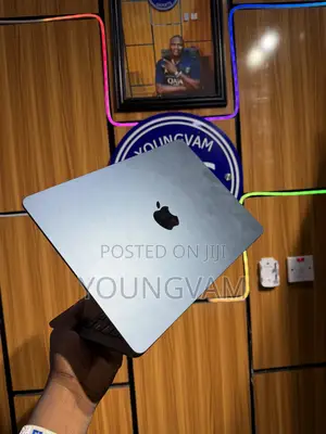 Laptop Apple MacBook Air 2025 M4 16GB Apple M4 SSD 256GB