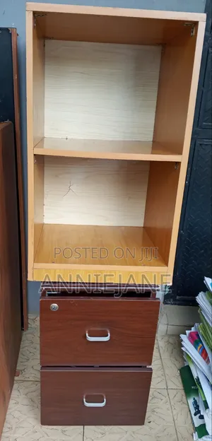 Shelf and Drawal