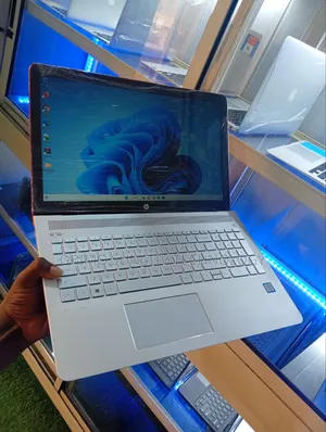 Laptop HP Pavilion 15 8GB Intel Core i5 SSD 256GB