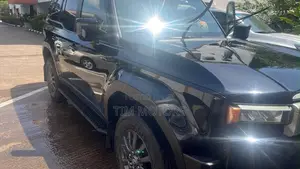 Toyota Land Cruiser Prado 2.7 2025 Black