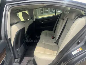 Lexus ES 350 FWD 2013 Gray