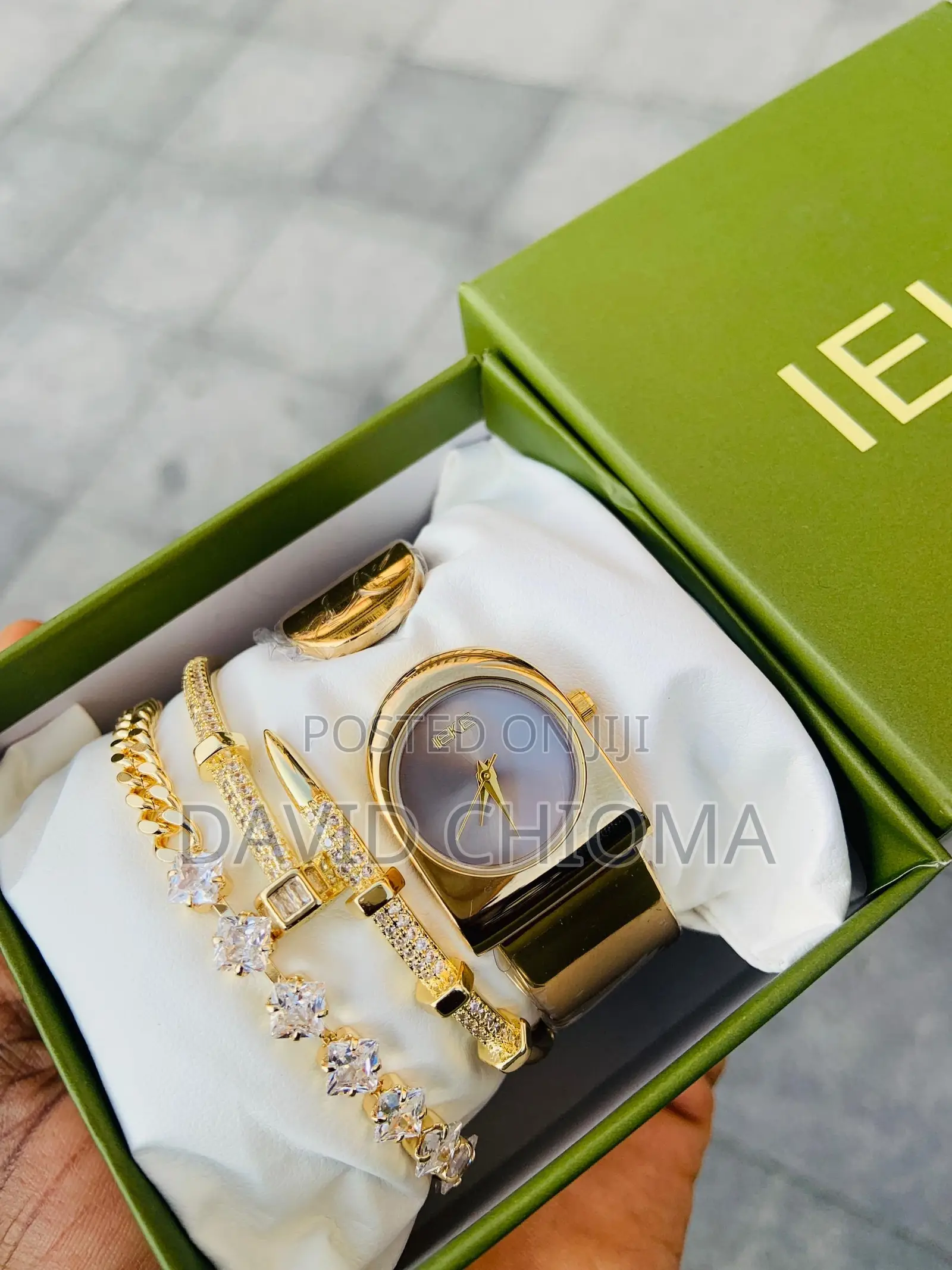 Female Bangles Set