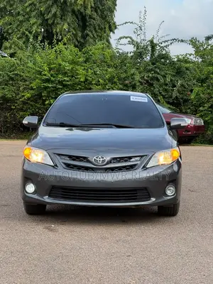 Toyota Corolla 2013 Gray
