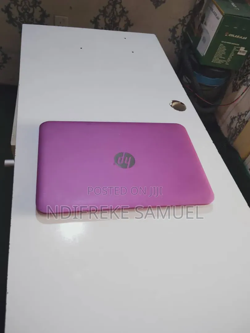 Laptop HP Stream 11 2GB Intel Pentium SSD 32GB
