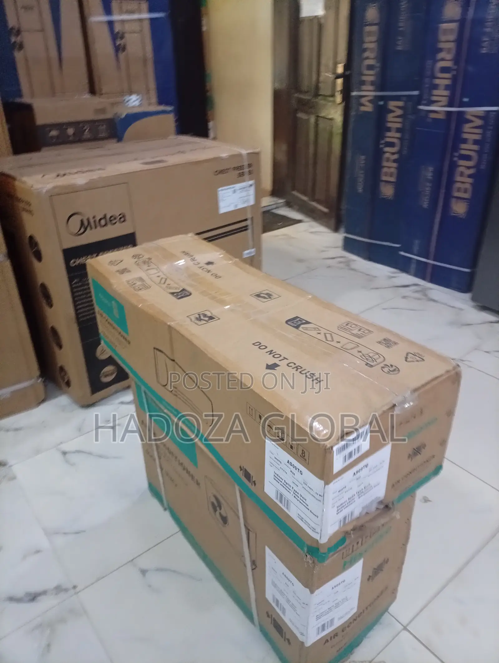 Deep Freeze Hisense 1HP Split Air Conditioner
