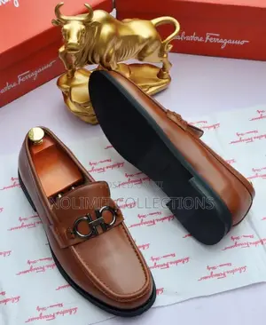 Salvatore Ferragamo Men's Buckle Leather Loafers