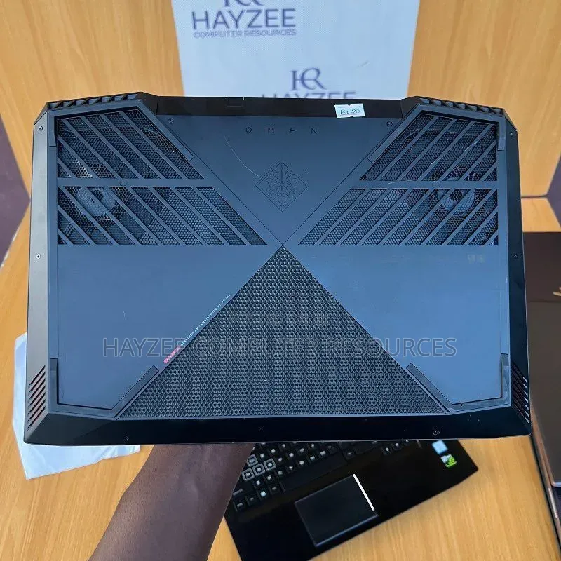 Laptop HP Omen 15 16GB Intel Core i7 SSD 512GB