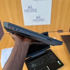 Laptop HP Omen 15 16GB Intel Core i7 SSD 512GB