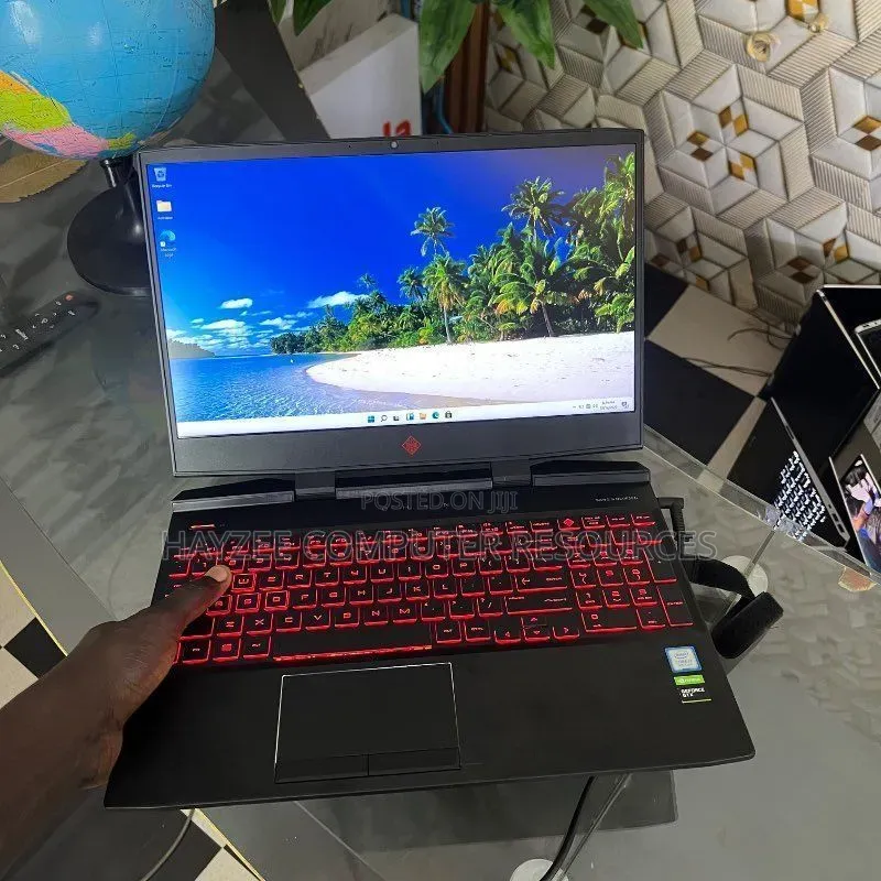 Laptop HP Omen 15 16GB Intel Core i7 SSD 512GB