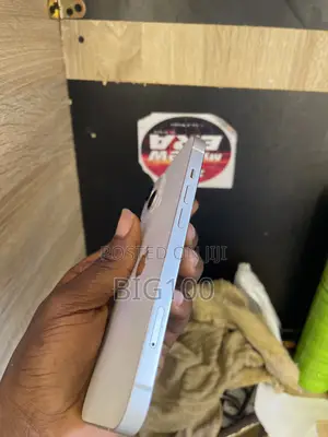 Apple iPhone 13 128 GB White
