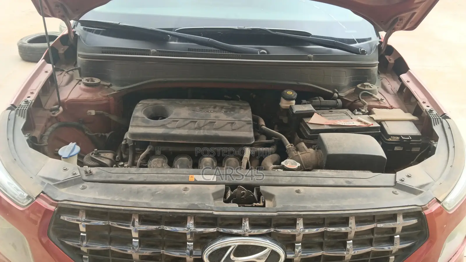 Hyundai Venue 2020 Orange