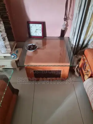6 Seater Couch With 2 Side Tables and 1 Coffee Table