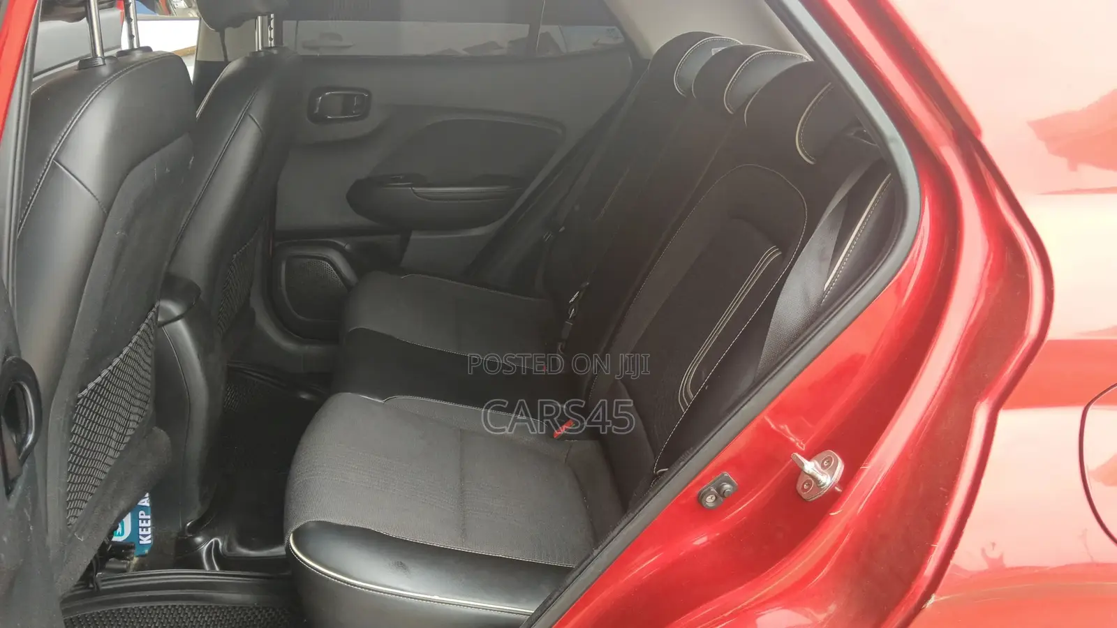 Hyundai Venue 2020 Orange