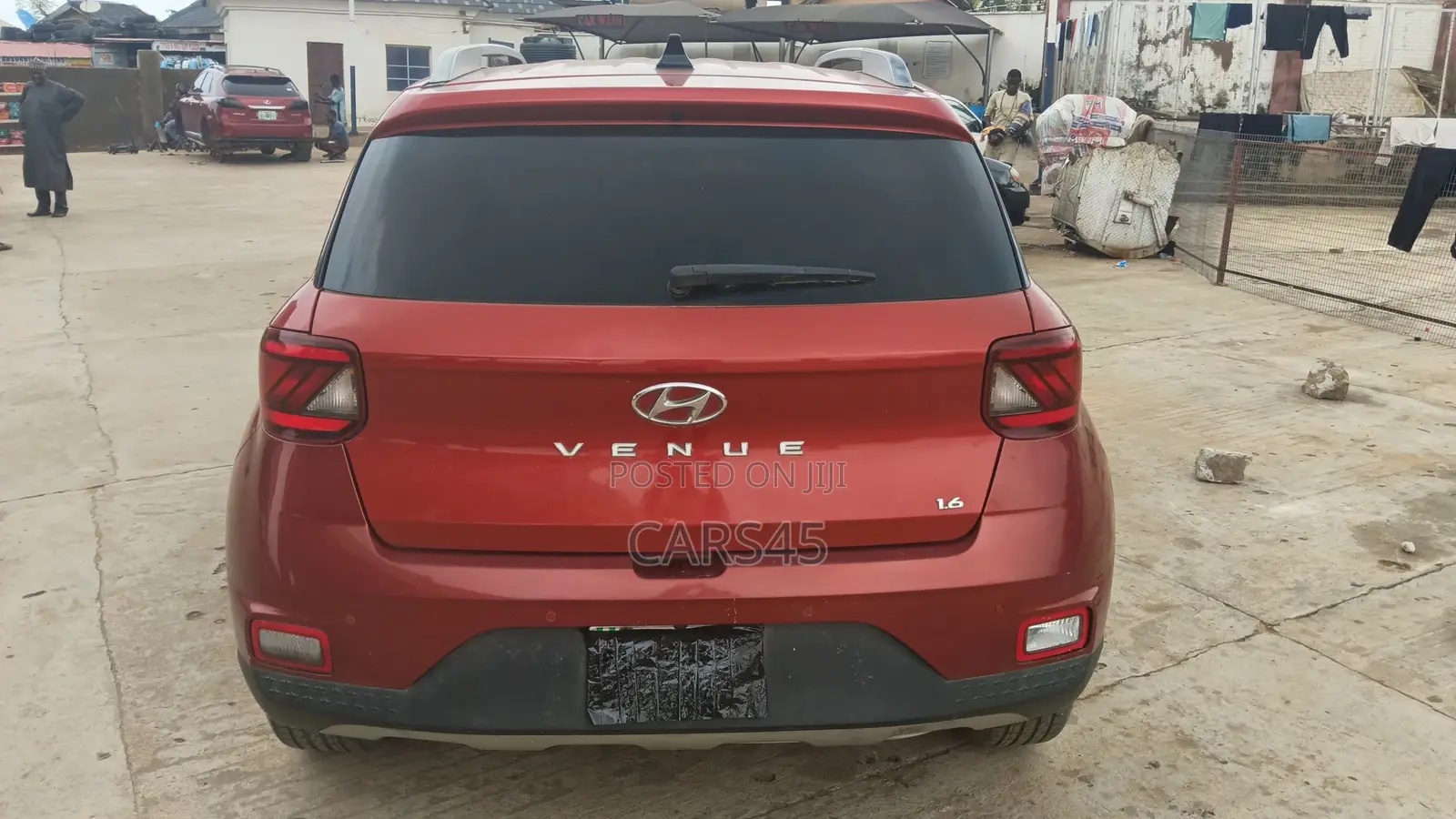 Hyundai Venue 2020 Orange