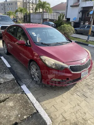 Kia Cerato 2015 Red