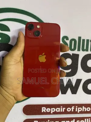 New Apple iPhone 13 128 GB Red