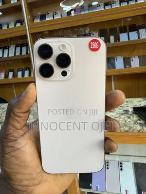 Apple iPhone 16 Pro Max 256 GB Gold