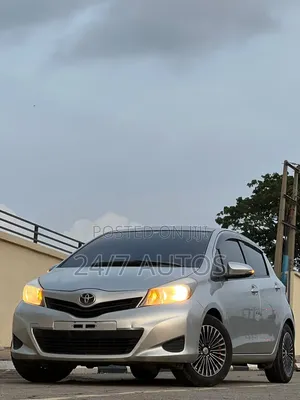 Toyota Yaris 2014 Silver