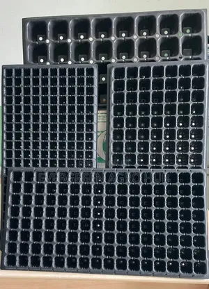 Seed Trays 32,108,128,200 Cells