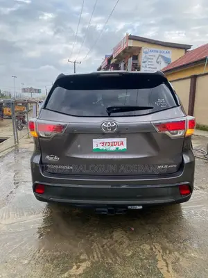 Toyota Highlander 2016 Gray