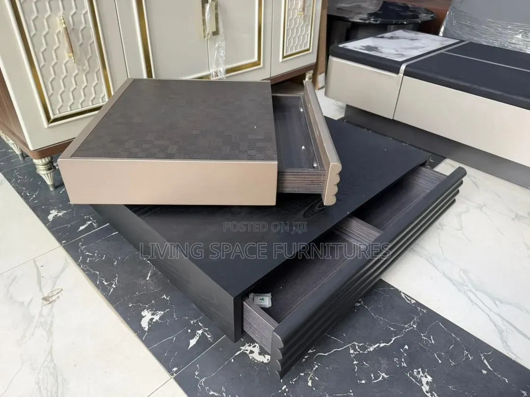Magic Top Center Table