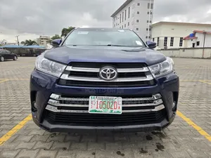 Toyota Highlander 2015 Blue