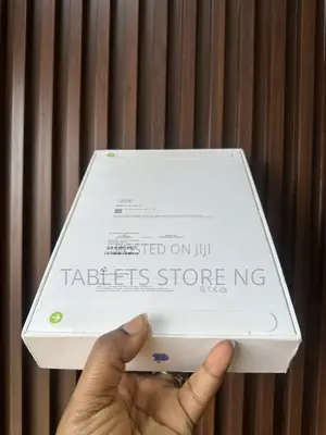 New Apple iPad (2025) 128 GB Blue