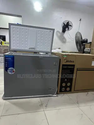 Midea Deep Freezer 250L Capacity