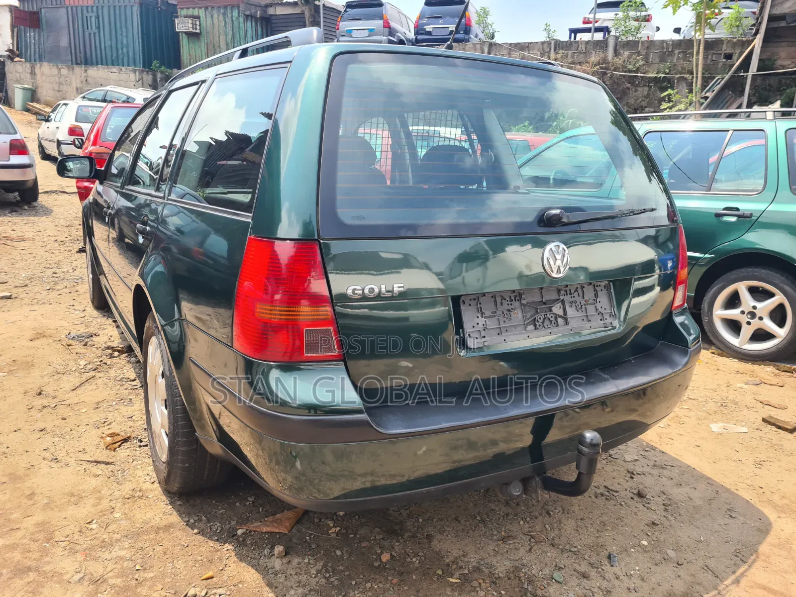 Volkswagen Golf 2002 Green