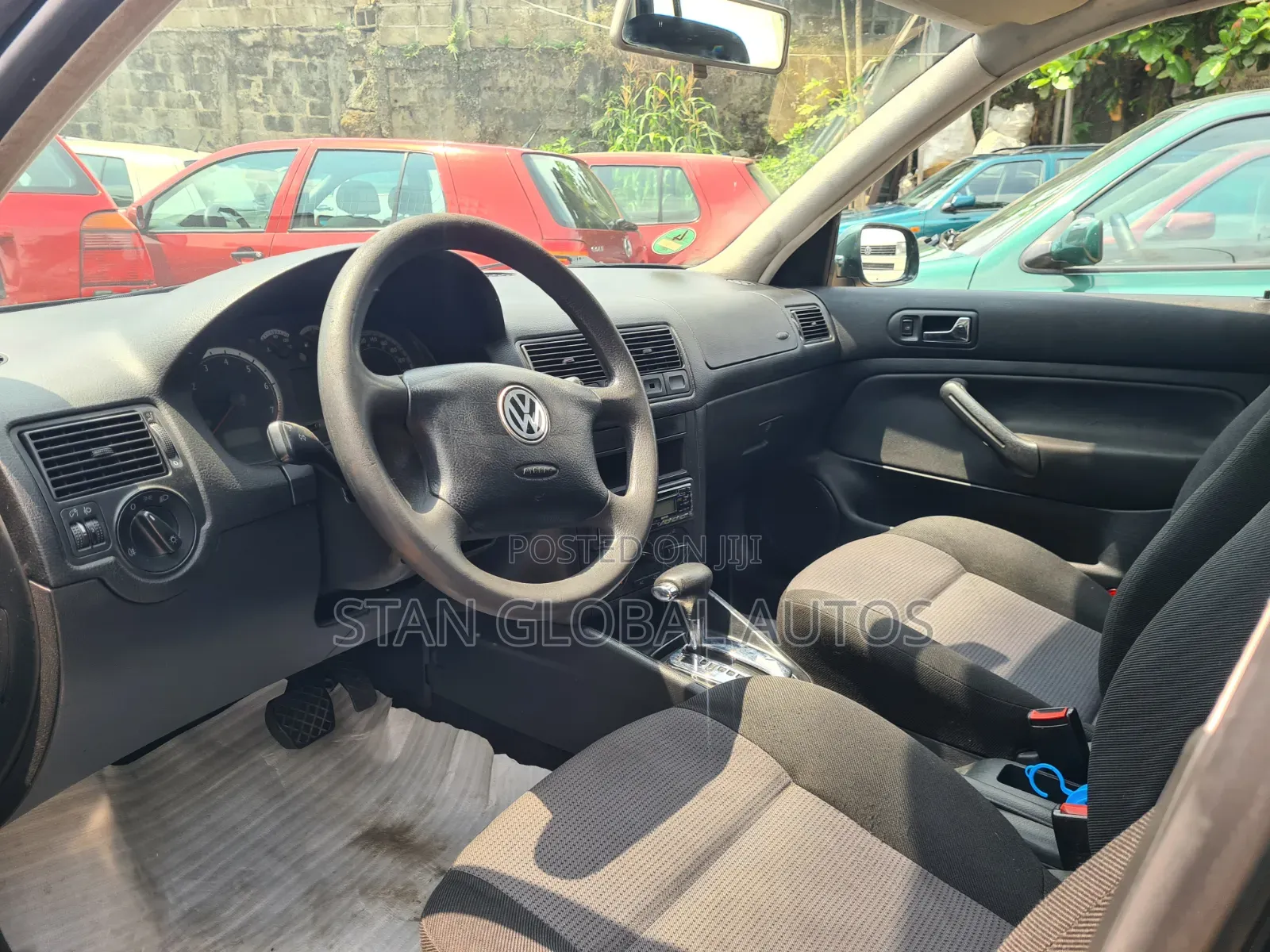 Volkswagen Golf 2002 Green