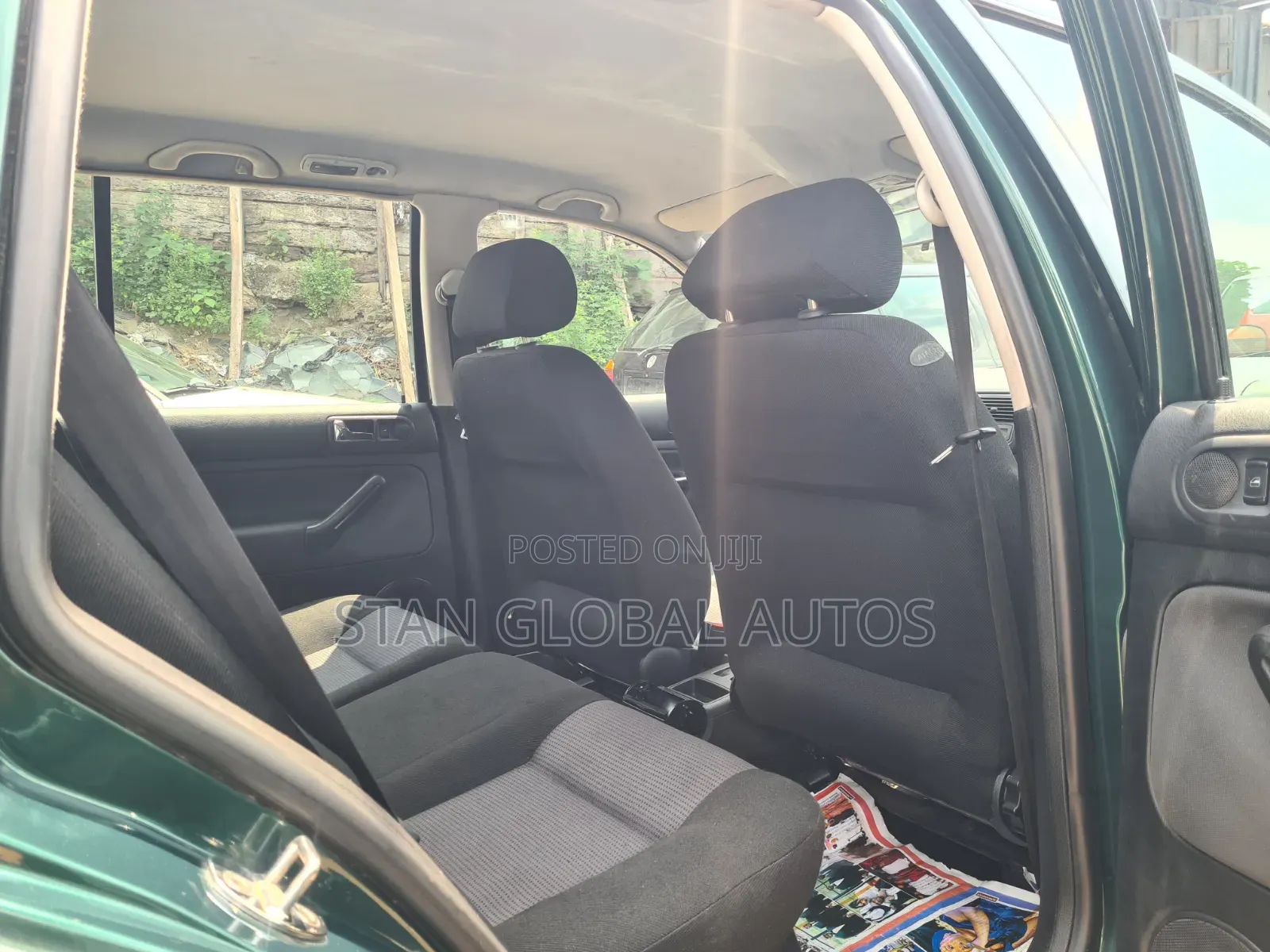 Volkswagen Golf 2002 Green