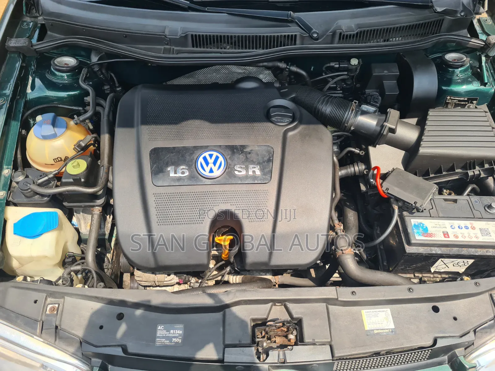 Volkswagen Golf 2002 Green