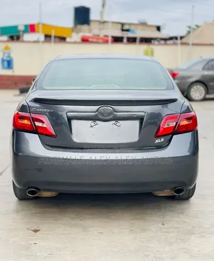 Toyota Camry XLE V6 4dr Sedan (3.5L 6cyl 6AM) 2008 Gray