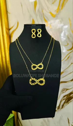 Infinity Necklace Set