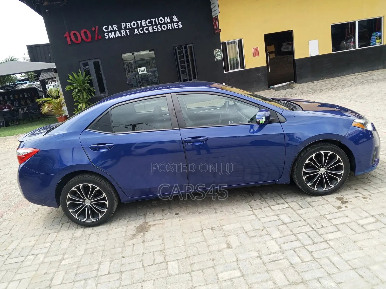 Toyota Corolla 2015 Blue